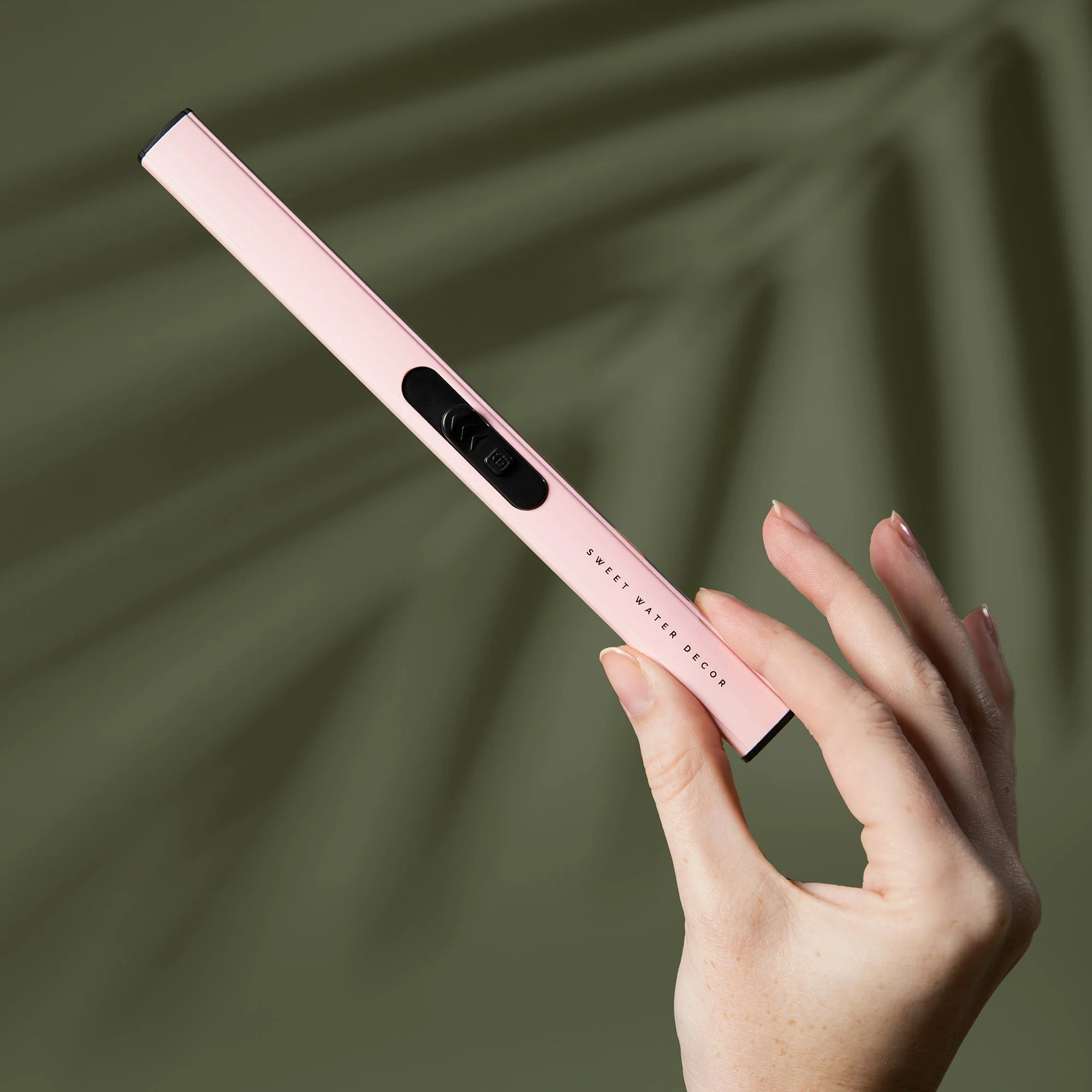 Blush Pink Electric Lighter - Image 6